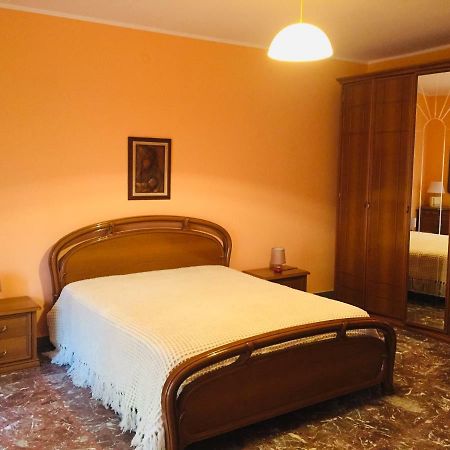 La Bella Di Lamezia Bed & Breakfast ลาเมเซ แตร์เม ภายนอก รูปภาพ