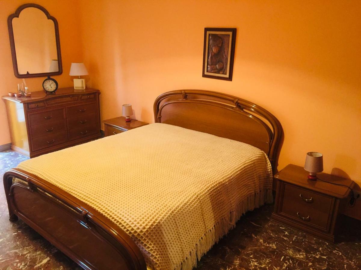 La Bella Di Lamezia Bed & Breakfast ลาเมเซ แตร์เม ภายนอก รูปภาพ